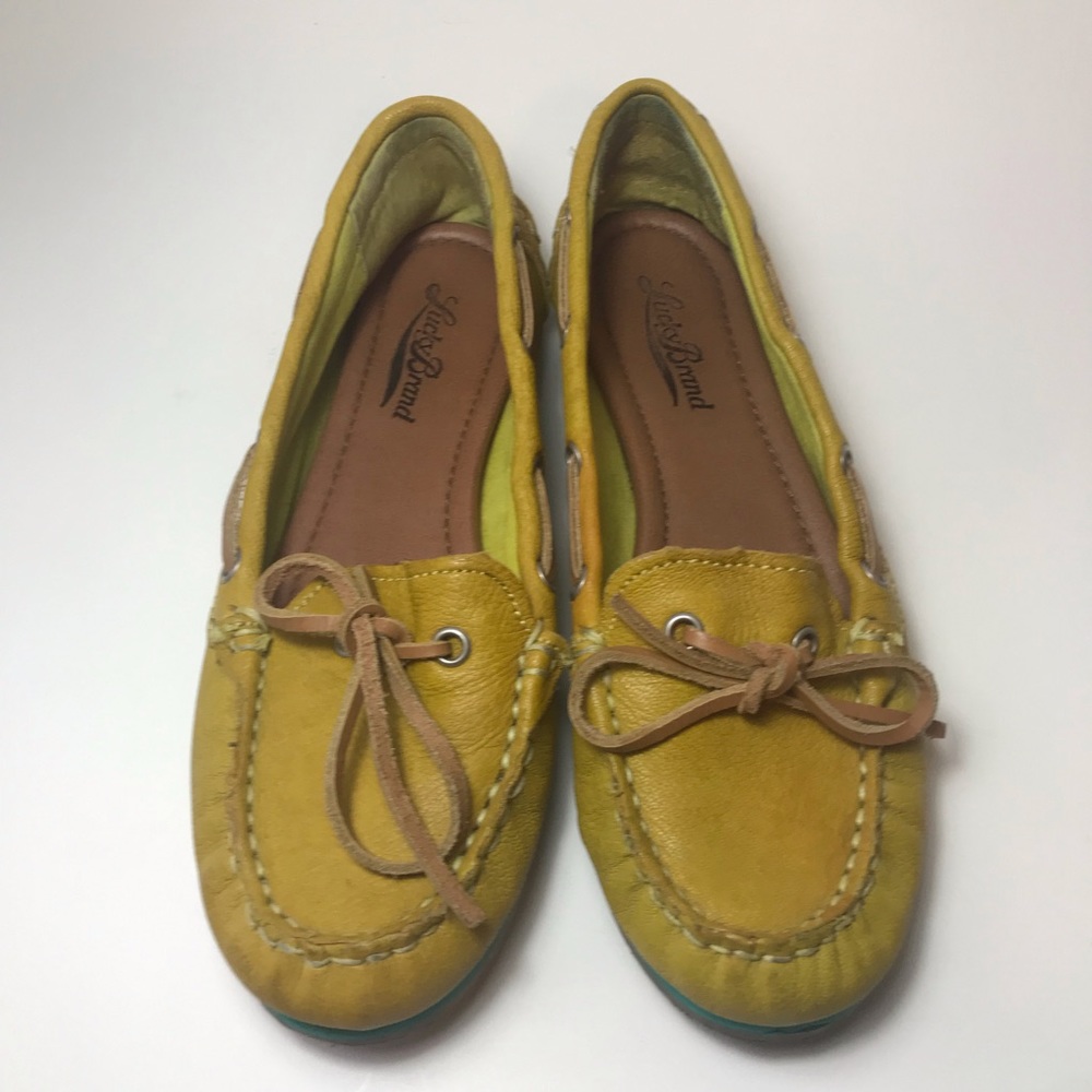 Lucky Brand Boat Shoe in Yellow size 5.5